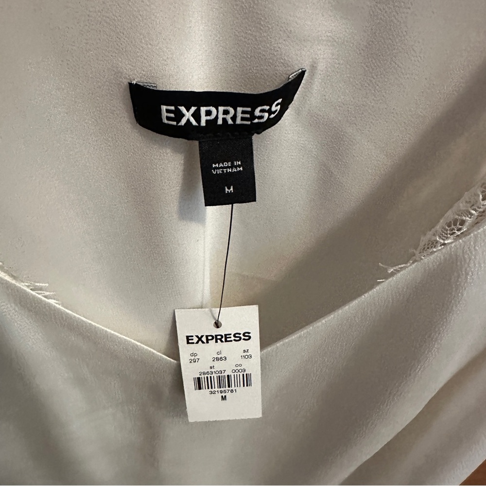 NWT Express Satin Lace Cami Top - Picture 3 of 3